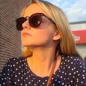 Meet your Posher, Teri